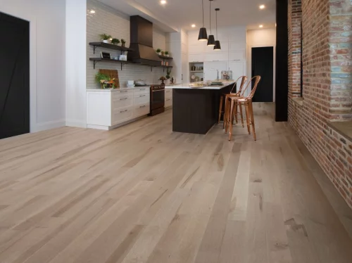 The Floor Gallery of Lake Norman